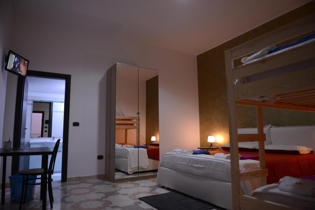 Bed & Breakfast "Mazzini" Leverano Extérieur photo