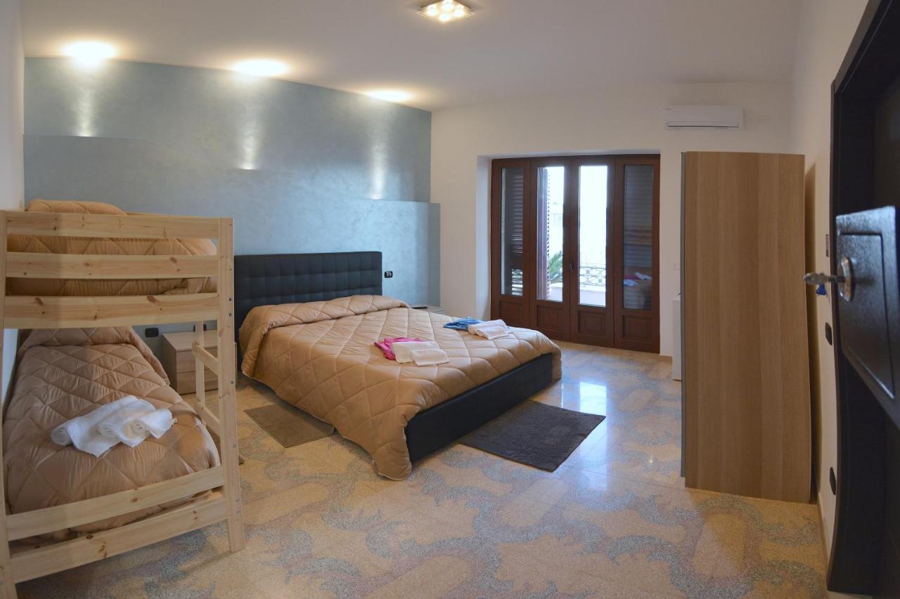 Bed & Breakfast "Mazzini" Leverano Extérieur photo