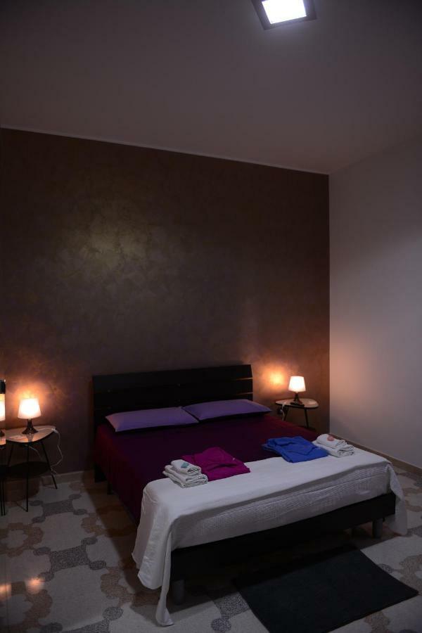 Bed & Breakfast "Mazzini" Leverano Extérieur photo